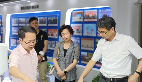 浙江省科技廳副廳長吳卿、臺盟省委會主委陳清莉一行赴托普云農調研考察