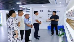 國家耐鹽堿水稻技術創新中心西北中心主任王奉斌等一行蒞臨托普云農